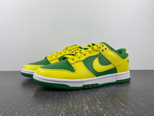 N*ike Dunk Low “Reverse Brazil” DV0833-300