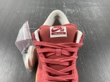 N*IKE SB DUNK LOW 'RED GUM'  DV5429-600