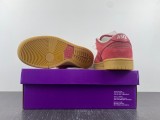 N*IKE SB DUNK LOW 'RED GUM'  DV5429-600