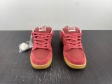N*IKE SB DUNK LOW 'RED GUM'  DV5429-600