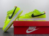 N*ike Dunk Low “Glow in the Dark” FJ4610-702
