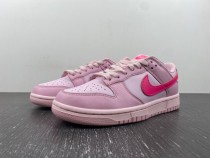 N*ike SB Dunk Low Triple Pink GS DH9765-600