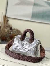 L*ouis V*uitton Top Bag  25*19*15CM