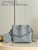 L*ouis V*uitton Top Bag  19*22*14CM