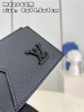 L*ouis V*uitton Top  Wallets  8*14.5*1CM