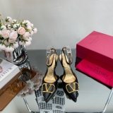 Women V*alentino Top Sandals