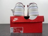N*ike Dunk Low SE DV1160-100