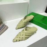 Women B*ottega Top Sandals