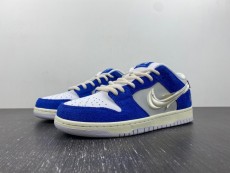 Fly Streetwear x N*ike SB Dunk Low 2023  DQ5130-400