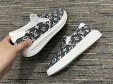 Men L*ouis V*uitton Top Sneaker