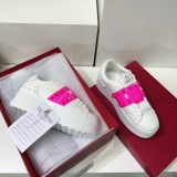 Women 𝑉*𝐴𝐿𝐸𝑁𝑇𝐼𝑁𝑂 Top Sneakers