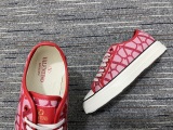 Men Women 𝑉*𝐴𝐿𝐸𝑁𝑇𝐼𝑁𝑂 Top Sneakers