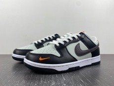 N*ike Dunk Low  FN7808-001