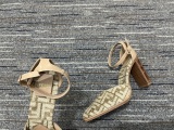 Women F*endi Top Quality Sandals