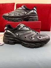 Men  𝑉*𝐴𝐿𝐸𝑁𝑇𝐼𝑁𝑂 Top Sneakers