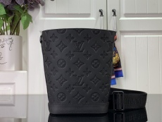 L*ouis V*uitton Top Bag  13*21*8.5CM