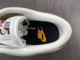 Dunk Low SE 85 DO9457-100