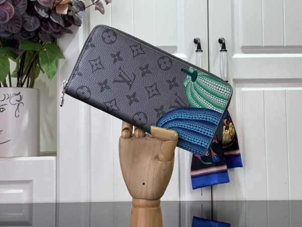 L*ouis V*uitton Top Wallets  10*20*2CM