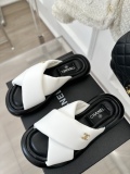 Women C*hanel Top Slippers