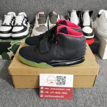 N*IKE AIR Y*EEZY 2 NRG