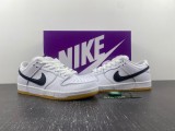 SB Dunk Low Pro CD2563-101