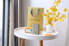 L*ouis V*uitton Top Wallets   7.5*11*1.1CM