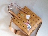 M*CM Bag Top Quality  22*19*8.5CM