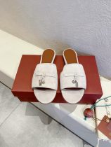 Women L*oro P*iana Top Sandals