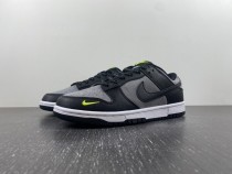 N*ike Dunk Low 'Black Grey Green Strike' FQ2205-001