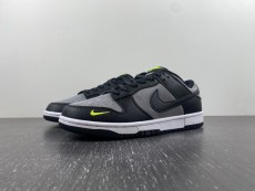 N*ike Dunk Low 'Black Grey Green Strike' FQ2205-001