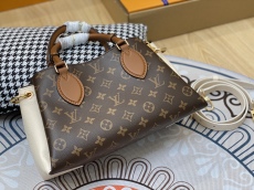 L*ouis V*uitton Bag Top Quality  26*18*15CM