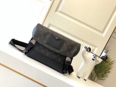 L*ouis V*uitton Bag Top Quality  32*23*9CM