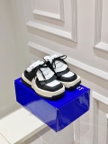 Women C*HOCO C*ONCERT Top Sneaker