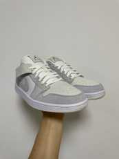 Air Jordan 1 Low Paris CV3043-100