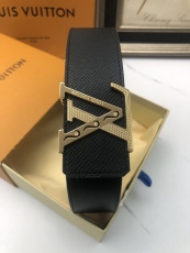 L*ouis V*uitton  Belts Top Quality 40MM