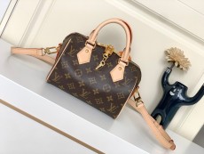 L*ouis V*uitton Bag Top Quality  20*13.5*11.5CM