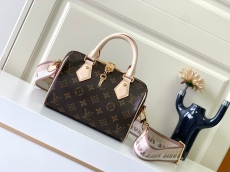 L*ouis V*uitton Bag Top Quality  20*13.5*11.5CM