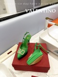 Women V*alentino Top Sandals