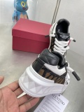 Men Women 𝑉*𝐴𝐿𝐸𝑁𝑇𝐼𝑁𝑂 Top Sneakers