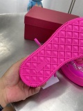 Women 𝑉*𝐴𝐿𝐸𝑁𝑇𝐼𝑁𝑂 Top Sneakers