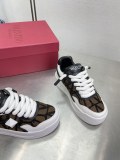 Men Women 𝑉*𝐴𝐿𝐸𝑁𝑇𝐼𝑁𝑂 Top Sneakers