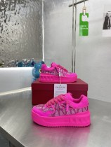 Women 𝑉*𝐴𝐿𝐸𝑁𝑇𝐼𝑁𝑂 Top Sneakers