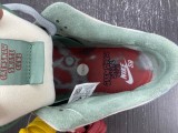 Crenshaw Skate Club x N*ike SB Dunk Low CSC FN4193-100