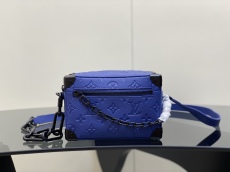 L*ouis V*uitton Top Bag 18.5*13*8CM