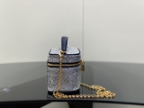 L*ouis V*uitton Top Bag  11*10*8CM