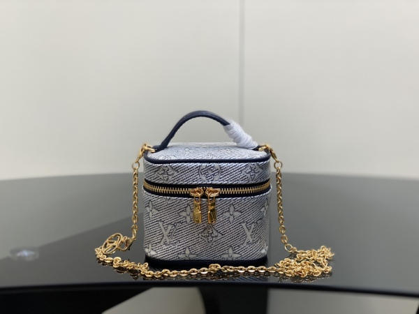 L*ouis V*uitton Top Bag  11*10*8CM