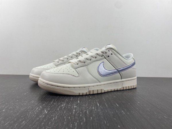 N*ike Dunk Low Metallic Purple DX5930-100