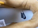 N*ike Dunk Low WMNS “Gold Suede” DV7411-200