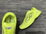 Men Women D*ior Top Sneakers Message US pics for More products on whatsapp