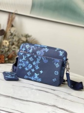 L*ouis V*uitton Top Bag  25*18.5*7CM